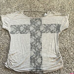 Vanity Light Gray Lace Cross Short Sleeve Tee